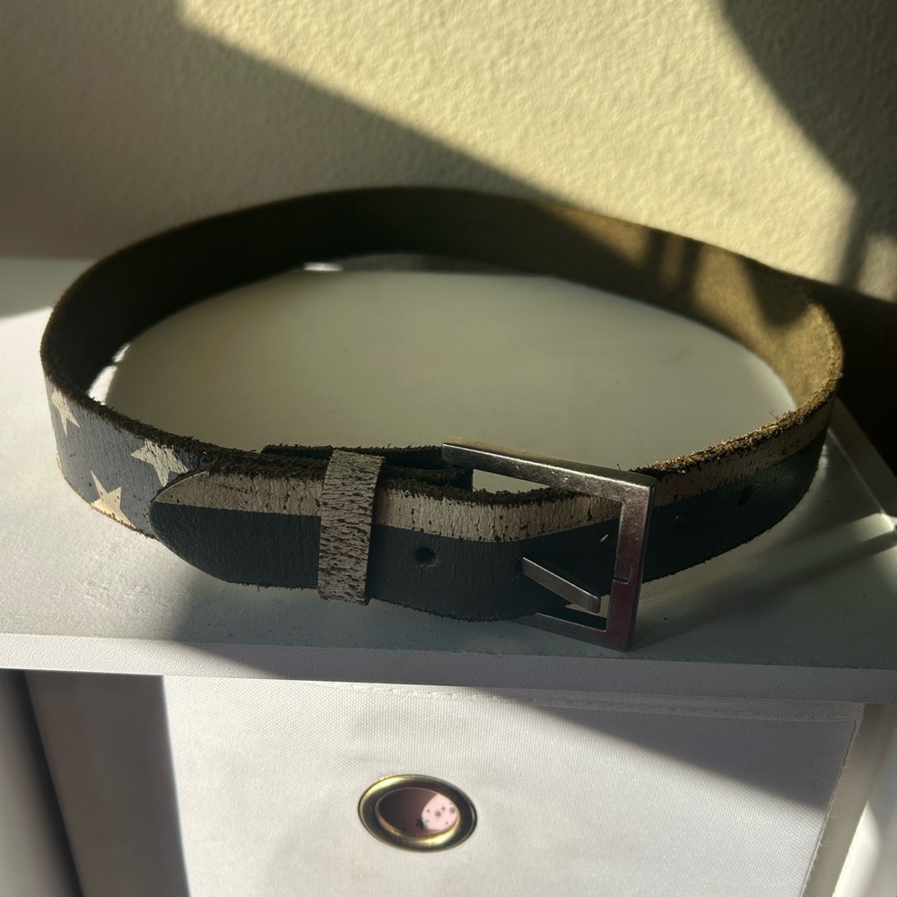 Women's Black and Silver Star Belt